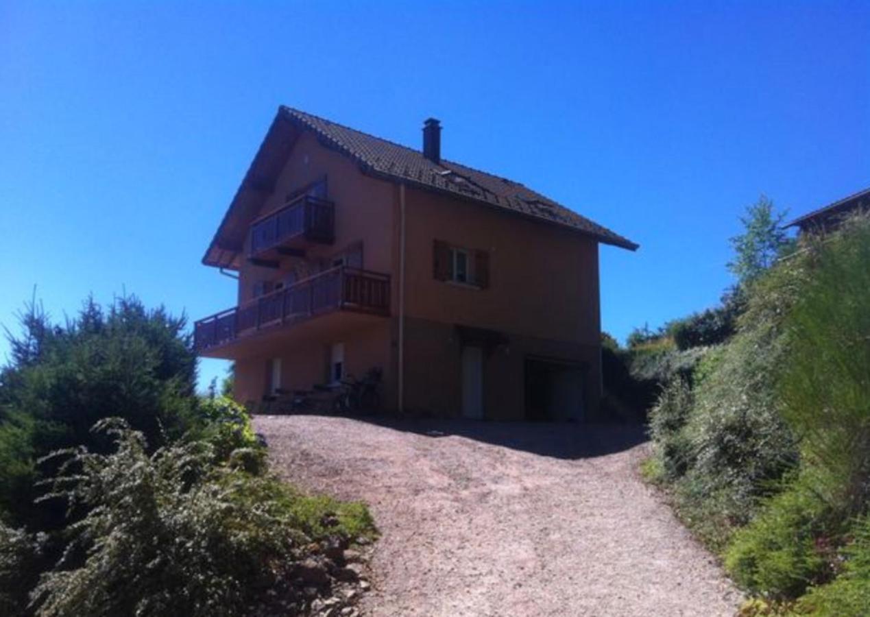 Appartement Cosy A Cornimont 30 M² Avec Terrasse Et Vue Montagne Exterior foto
